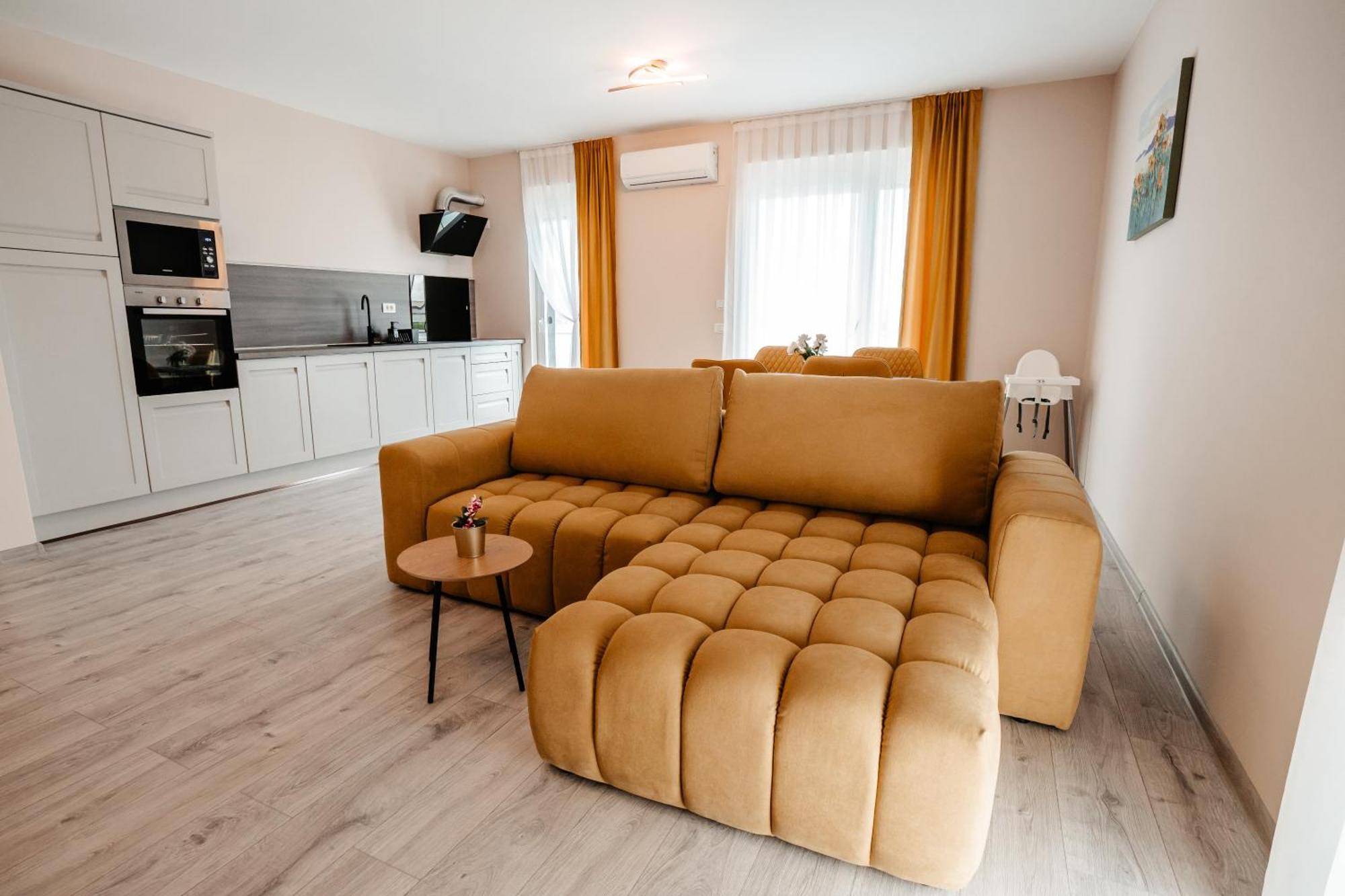 Sunrise View Apartment Oradea Exterior foto